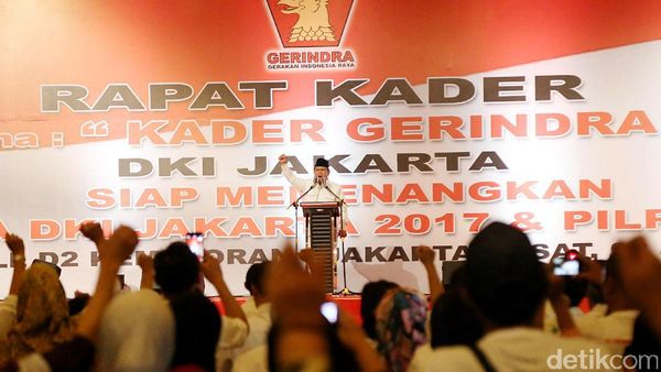 Prabowo Pimpin Rapat Akbar Pemenangan Anies-Sandi
