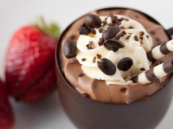 Punya Kopi Instan? Racik Jadi Espresso Mousse yang Lembut