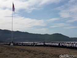 Ribuan Warga NU se-Jatim Ikrar Kesetiaan NKRI