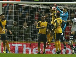 Wenger: Arsenal Beruntung Hanya Tertinggal 0-1 di Babak Pertama