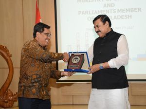 Pelindo II Buka Peluang Kerja Sama Pelabuhan dengan Bangladesh