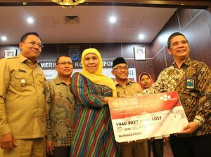Mensos Khofifah Luncurkan e-Warong KUBE PKH Mensos Khofifah Luncurkan e-Warong KUBE PKH