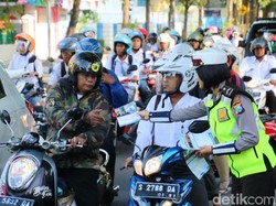 Warga Bojonegoro Tak Terpengaruh Kenaikan Biaya STNK dan BPKB