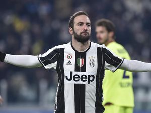 Bisa Buat 36 Gol Lagi, Higuain?
