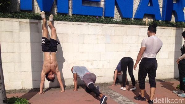 Mengintip Serunya Indobarian, Latihan Otot yang Juga Menenangkan Pikiran