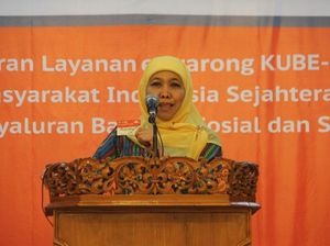 Mensos Minta TNI Bantu Sukseskan Program e-Warung Mensos Minta TNI Bantu Sukseskan Program e-Warung