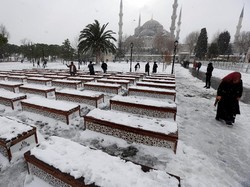 7 Negara Keren yang Bebas Visa Buat Turis Indonesia