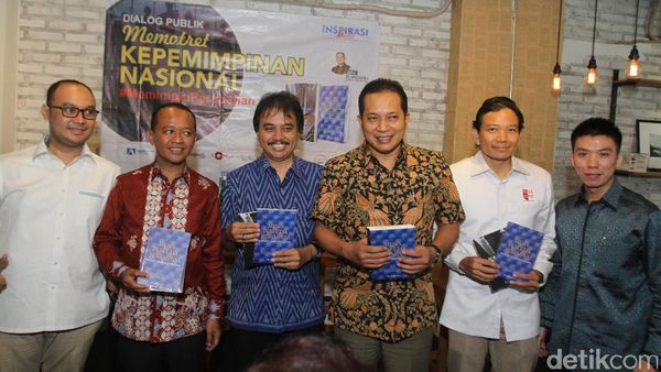 Diskusi Buku Memotret Kepemimpinan Nasional