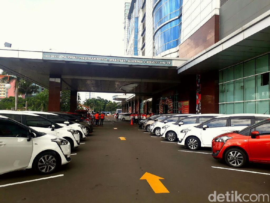 Komunitas Toyota Sienta Gelar Sederet Aksi Sosial Peduli Pandemi Corona Komunitas Toyota Sienta Gelar Sederet Aksi Sosial Peduli Pandemi Corona