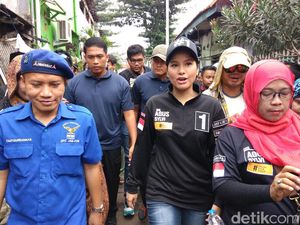 Kampanye untuk Agus Yudhoyono, Annisa Pohan Sapa Warga Kemayoran