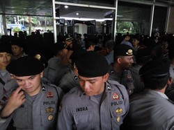 Tiap Pengunjung Sidang Ahok Harus Lewati Metal Detector