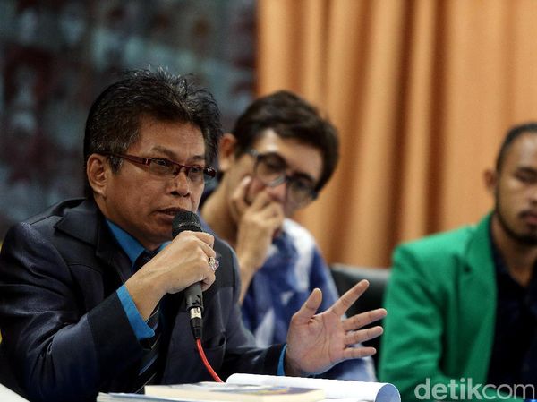 Diskusi Bedah Rekayasa Kasus JIS