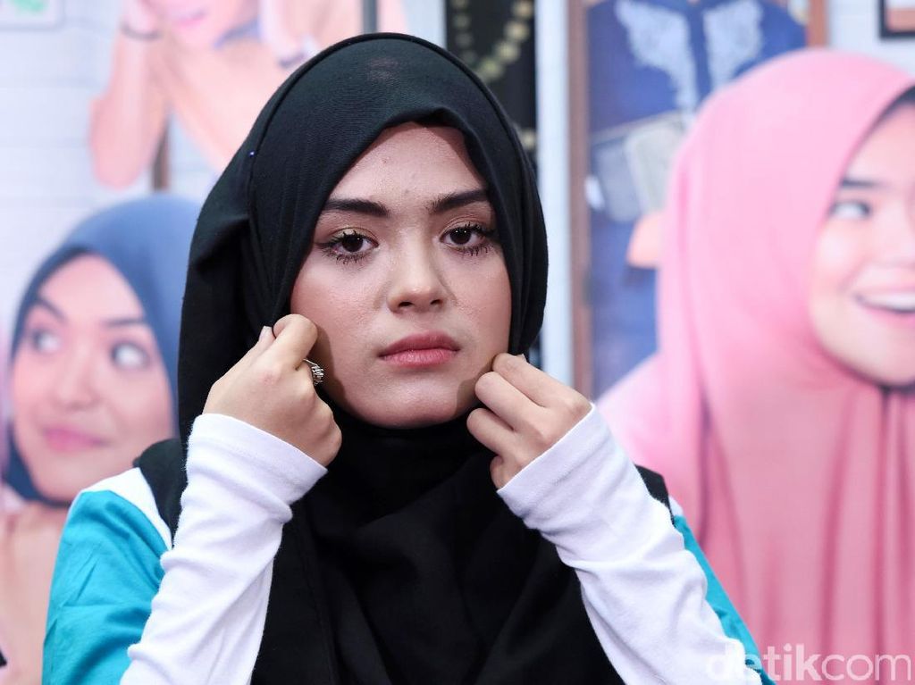 Rencana Nikah, Baim Wong Akui Ada Masalah dengan Vebby Palwinta Rencana Nikah, Baim Wong Akui Ada Masalah dengan Vebby Palwinta