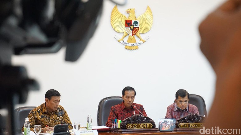 Saat Jokowi Hitung Durasi Pidato Wiranto yang Tak Sampai 7 Menit