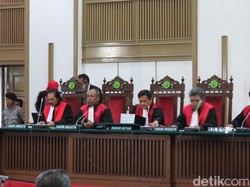 Ditanya Ahok soal Tawa Warga Pulau Seribu, Saksi: Gubernur Datang