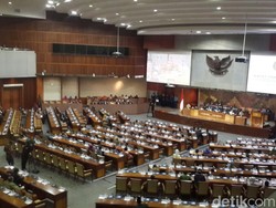 Keterwakilan Perempuan dalam Politik