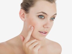 Video: Atasi Kulit Kering dengan Tips Simpel dan Murah Ini Video: Atasi Kulit Kering dengan Tips Simpel dan Murah Ini