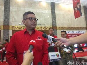 Sekjen PDIP Sindir Prabowo-Sandiaga Tak Tahu Unggah-ungguh
