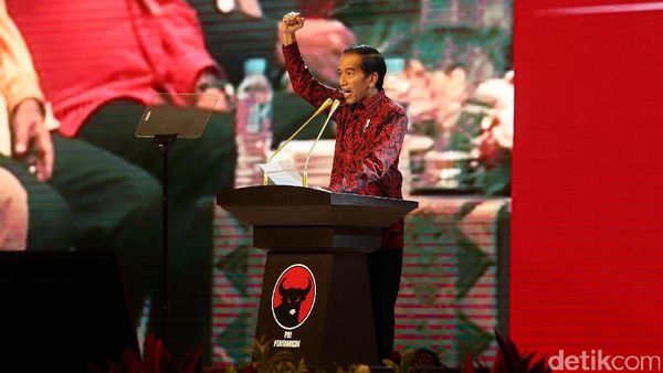 Jokowi Hadiri HUT PDIP