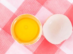 Demi Turunkan Bobot, Haruskah Kuning Telur Disingkirkan Saat Makan?