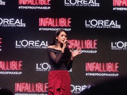 Ini Kebiasaan Buruk yang Jadi Musuh Kecantikan Maudy Ayunda