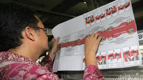 Pimpinan KPU Cek Surat Suara Pilkada Banten
