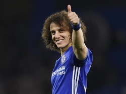 Puja-puji Conte untuk David Luiz