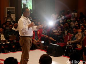 Cerita Anies Dikeroyok dan Tak Dibela Ibu Ketika Masih Kecil