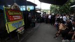 Jenazah Kiper Arema Tiba di Rumah Duka