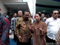 Rini Pantau Pengembangan Transportasi Udara di Selatan Jawa