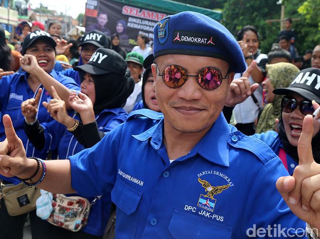 PD Bela Kadernya yang Baper atas Candaan Yasonna: Itu Forum Resmi! PD Bela Kadernya yang Baper atas Candaan Yasonna: Itu Forum Resmi!