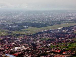 Bandara Adisutjipto Ditutup Sementara Gara-gara Merapi