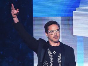 Robert Downey Jr Nolak Direkam AI: Aku Tuntut Kalian Semua! Robert Downey Jr Nolak Direkam AI: Aku Tuntut Kalian Semua!