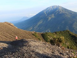 Cerita Suara Misterius di Pasar Bubrah, Pendaki Merapi Pasti Tahu