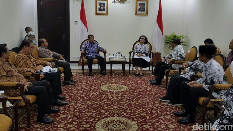 JK Keluhkan Kualitas Guru, PGRI Janji Ubah Mindset