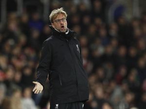 Tentang Secarik Kertas yang Diberikan Klopp pada Sturridge