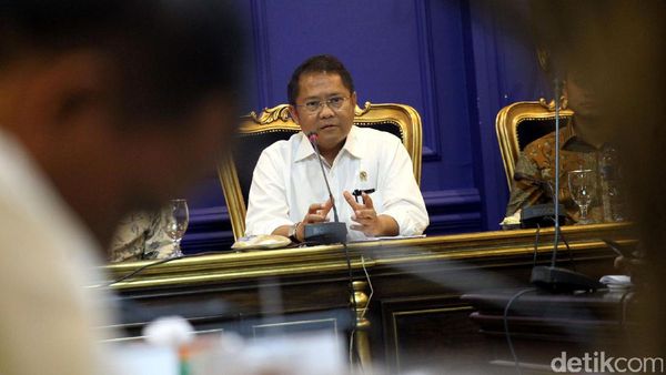 Menkominfo Hadiri Diskusi Publik F-PAN