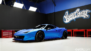 Justin Bieber Masuk Daftar Hitam Ferrari Gegara Mobil Biru Ini