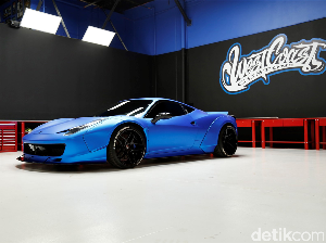 Justin Bieber Masuk Daftar Hitam Ferrari Gegara Mobil Biru Ini