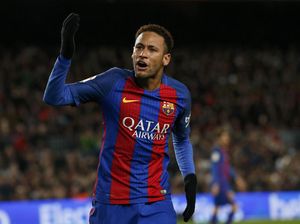 Ronaldinho: Neymar Akan Jadi Pemain Terbaik Dunia