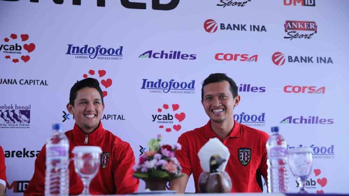 Irfan Bachdim Resmi Berlabuh di Bali United