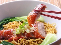 Bosan Nasi? Siang Ini Enaknya Makan Aneka Bakmi di Kawasan Tebet