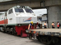 Kereta Peti Kemas Gedebage-Tanjung Priok Masih Sepi Peminat