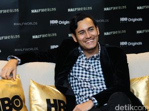 Besar di Keluarga Multikultural Membuat Arifin Putra Menghormati Segala Perbedaan