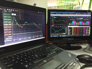 Mau THR Tambahan? Cek Dulu Saham-saham Ini Mau THR Tambahan? Cek Dulu Saham-saham Ini