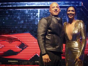 Meriahnya Fan Screening xXx: The Return Of Xander Cage di Mumbai Meriahnya Fan Screening xXx: The Return Of Xander Cage di Mumbai