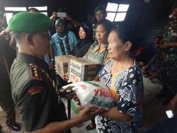 Korem Sibolga Bantu Anak-anak Sekolah Korban Kebakaran