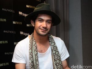 7 Hal Tentang Reza Rahadian, Sang Aktor dengan 1000 Wajah 7 Hal Tentang Reza Rahadian, Sang Aktor dengan 1000 Wajah