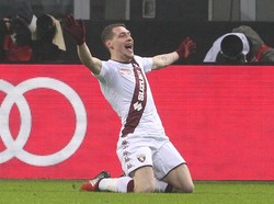 Belotti Belum Ditawar Milan atau PSG