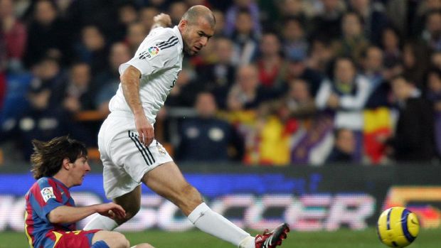 Zidane saat masih berseragam Real Madrid. (